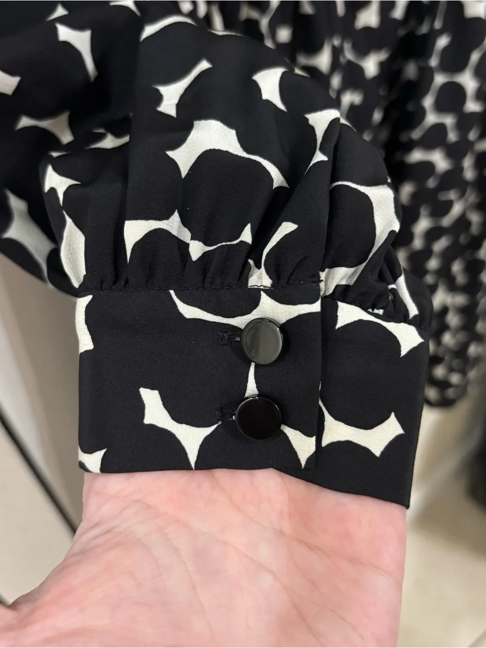 Kate Spade Blot Dot V-Neck Dress size 8